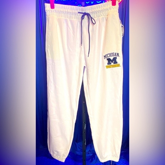 University of Michigan (UofM) White and Blue Sweatsuit, Unisex. Authentic, NWT - Picture 7 of 11